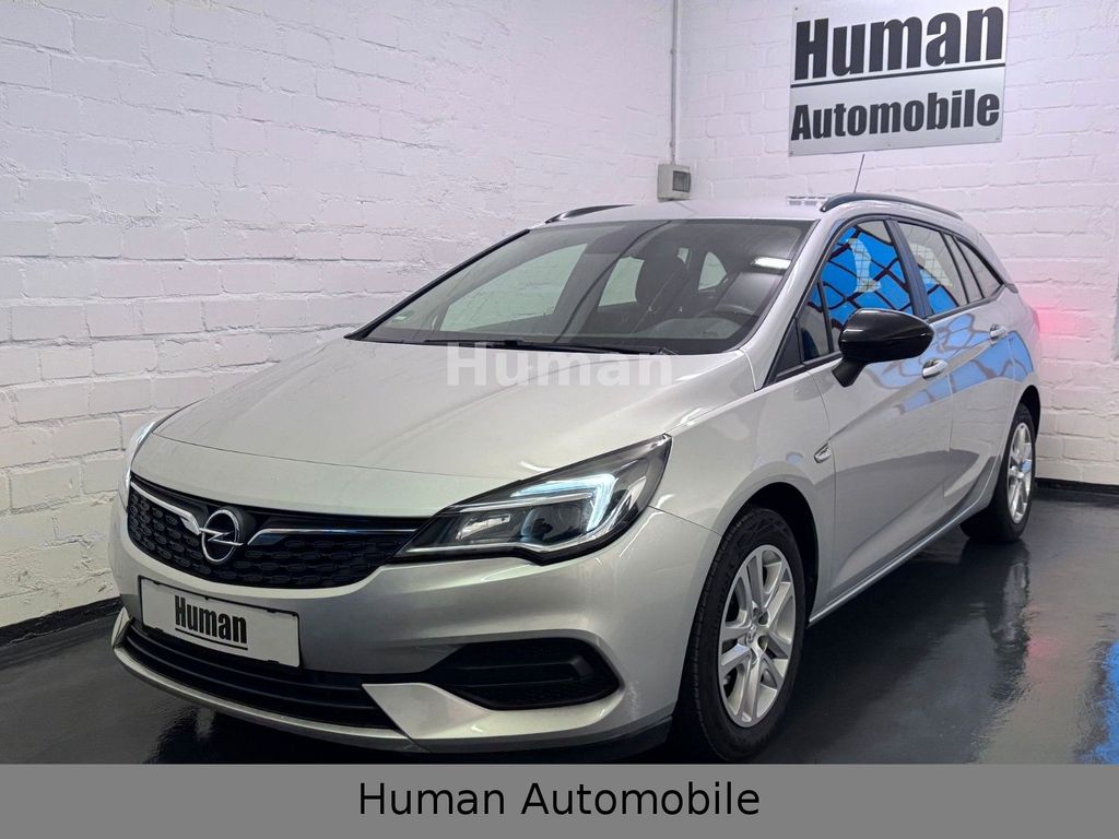 Opel Astra 2021