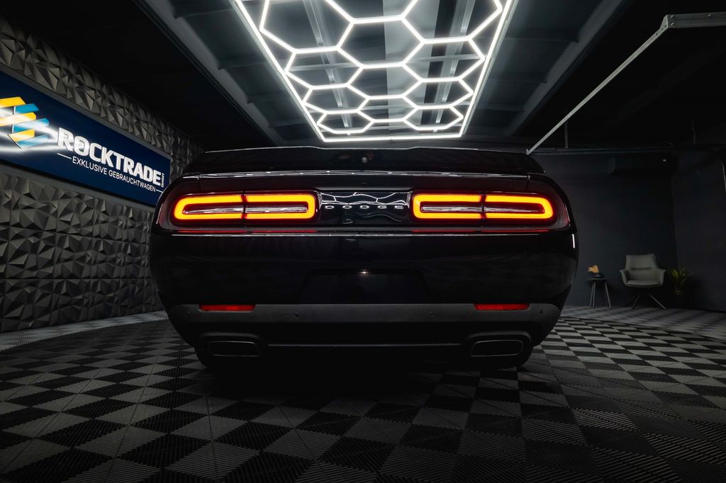 Dodge Challenger 2021