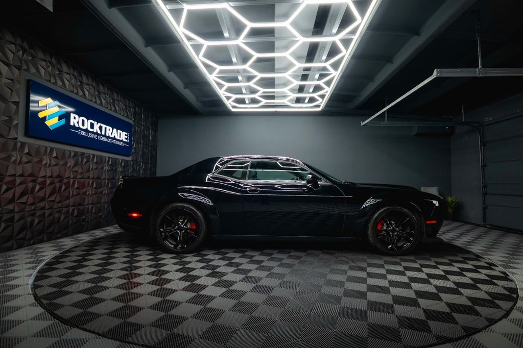 Dodge Challenger 2021