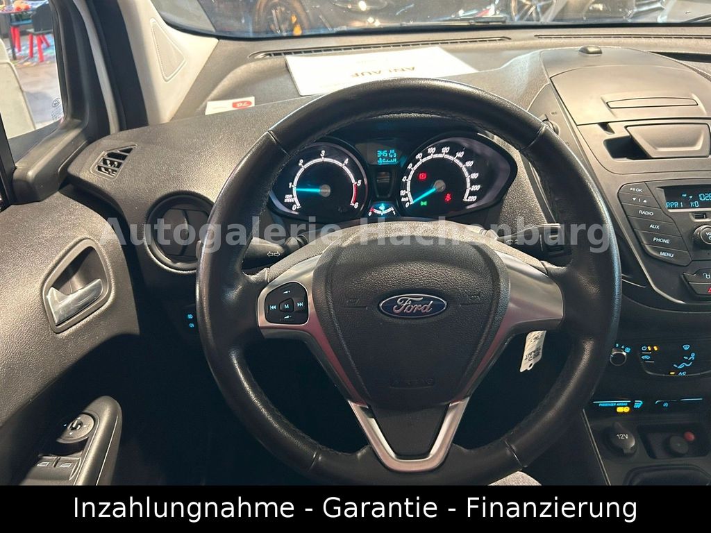 Ford Transit Courier 2021