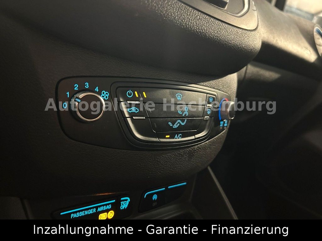 Ford Transit Courier 2021