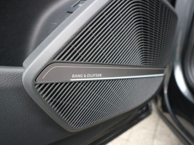 Audi SQ5 2023