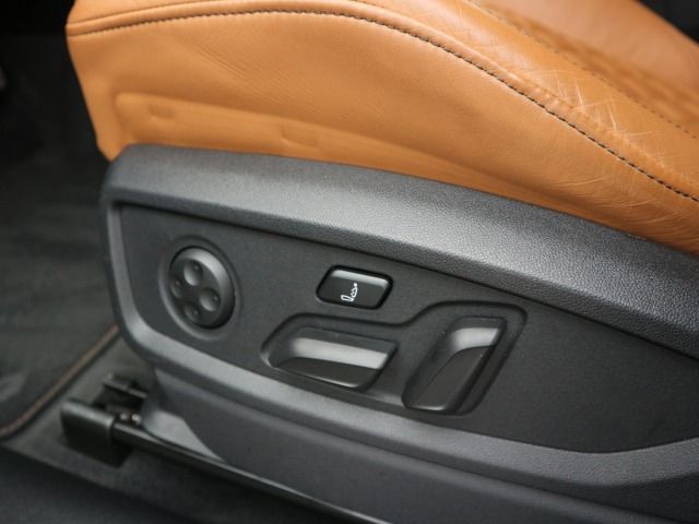 Audi SQ5 2023