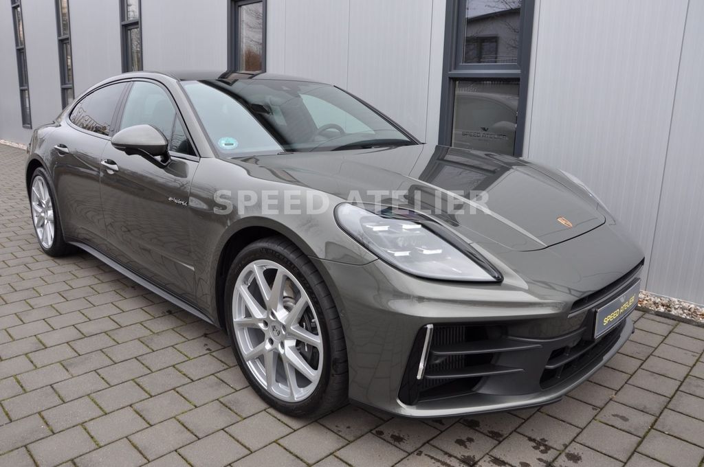 Porsche Panamera 2025