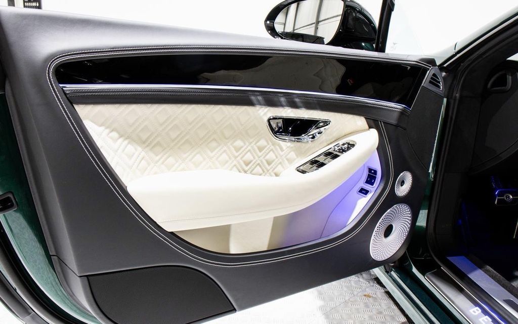 Bentley Continental GT 2025