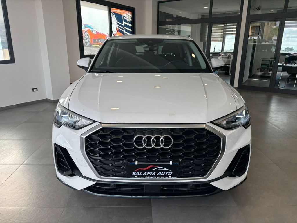 Audi Q3 2021