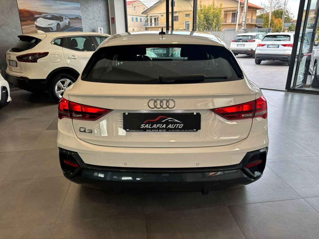 Audi Q3 2021