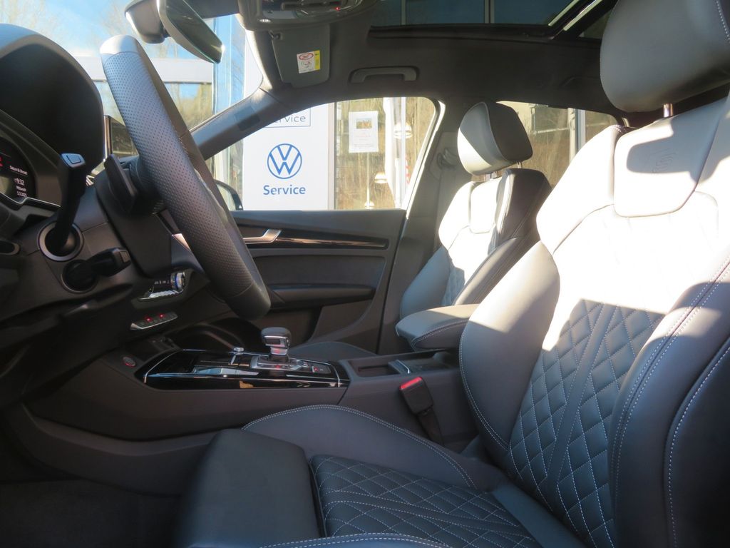 Audi SQ5 2025