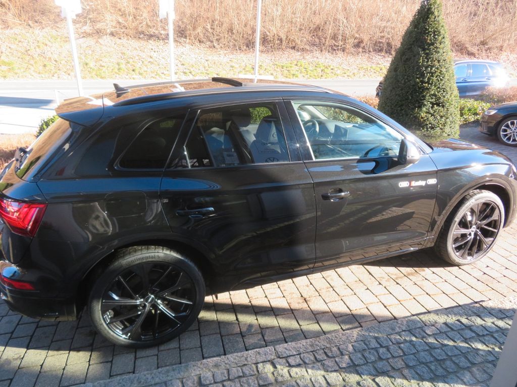 Audi SQ5 2025