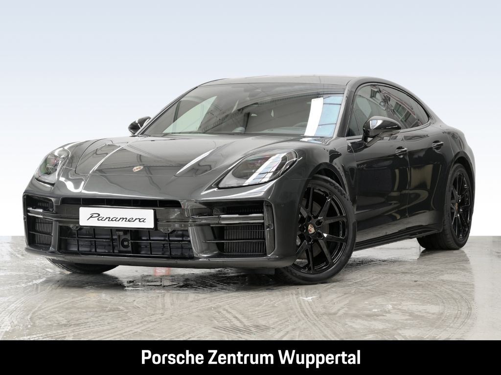 Porsche Panamera 2025