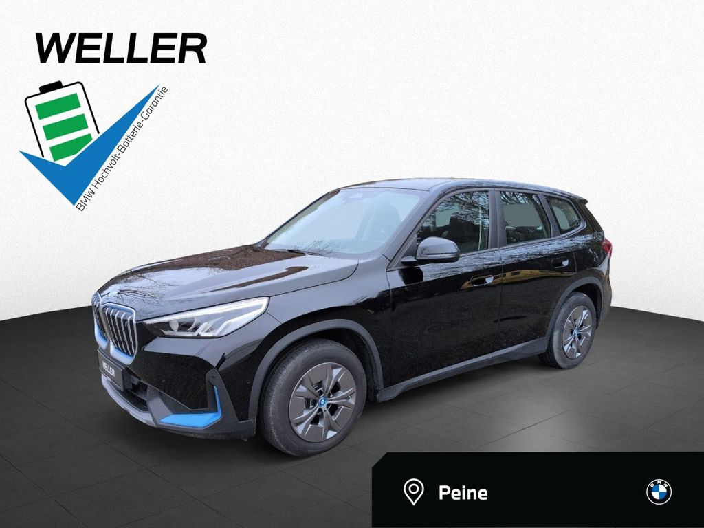 BMW iX1 2023