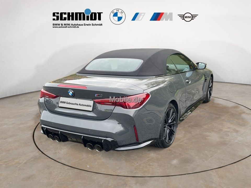 BMW M4 2025