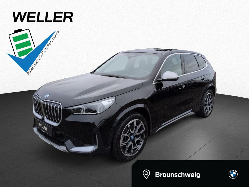 BMW iX1 2023