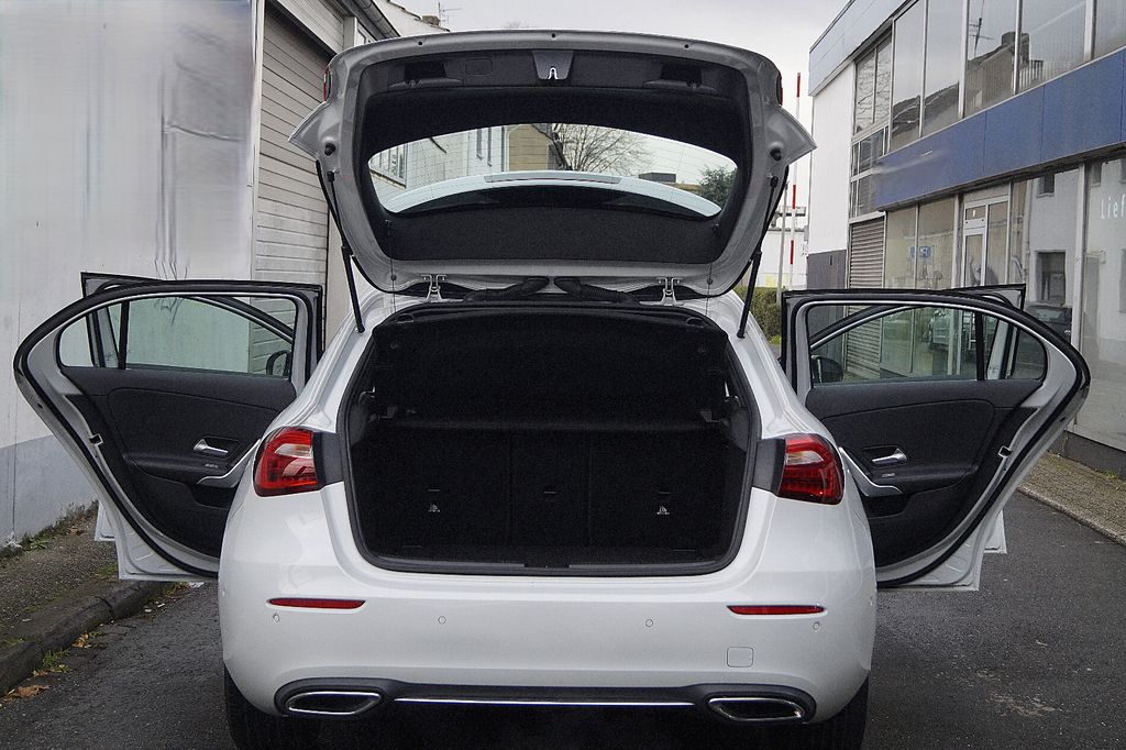 Mercedes-Benz A 200 2021