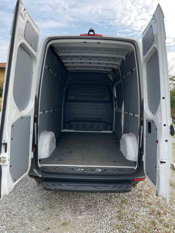 Mercedes-Benz Sprinter 2022