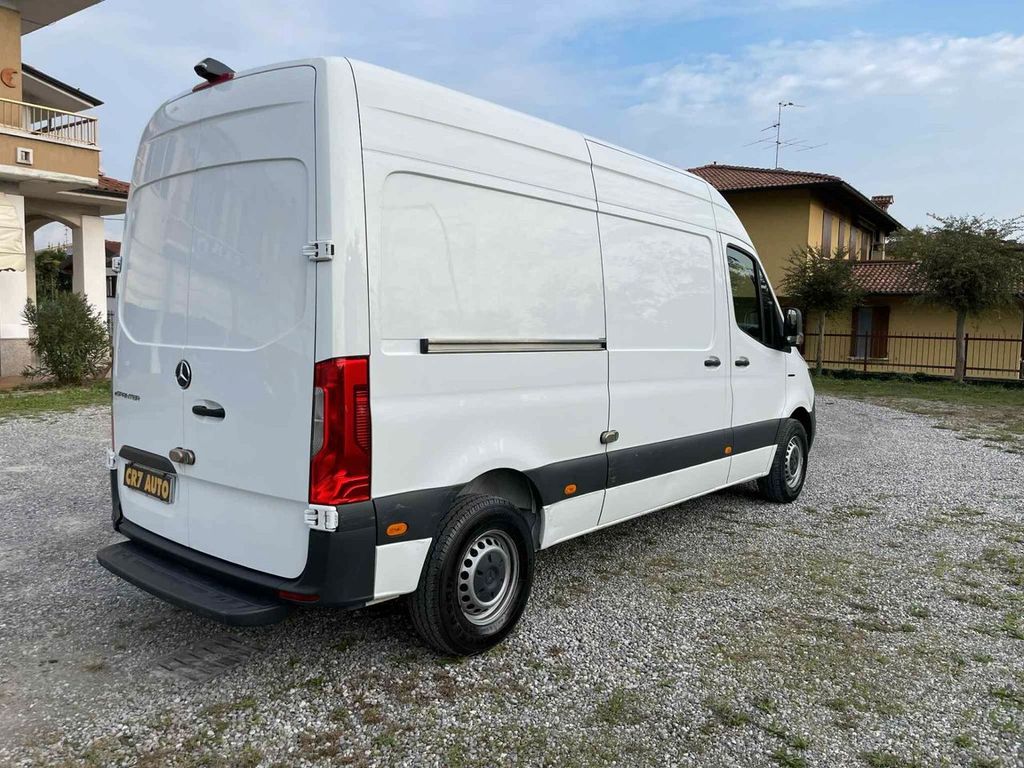 Mercedes-Benz Sprinter 2022