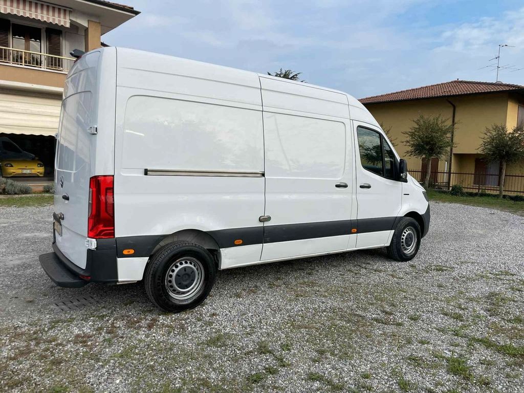 Mercedes-Benz Sprinter 2022