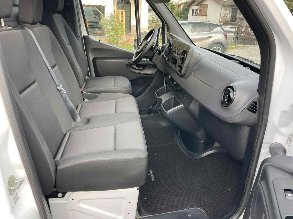 Mercedes-Benz Sprinter 2022