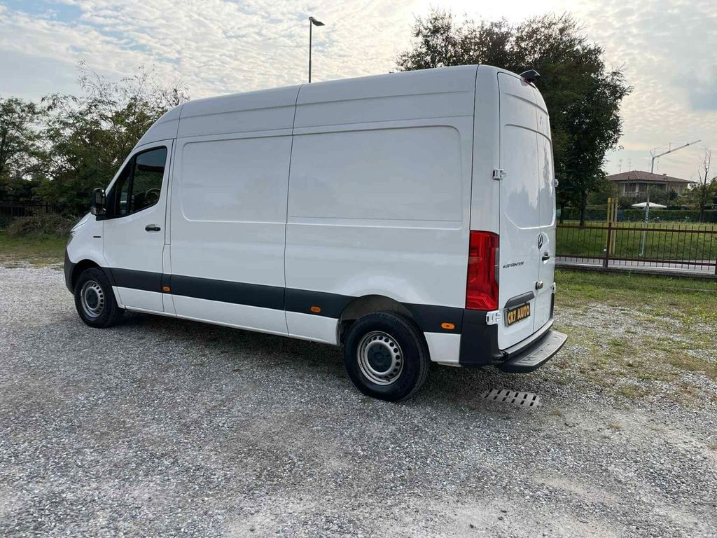 Mercedes-Benz Sprinter 2022