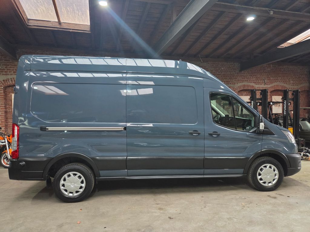 Ford Transit 2021