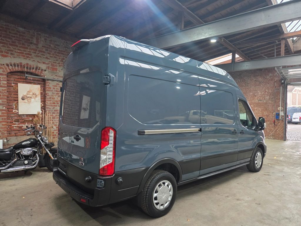 Ford Transit 2021