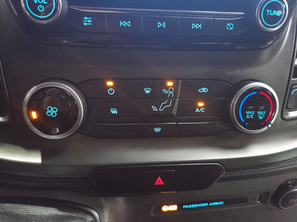 Ford Transit 2021