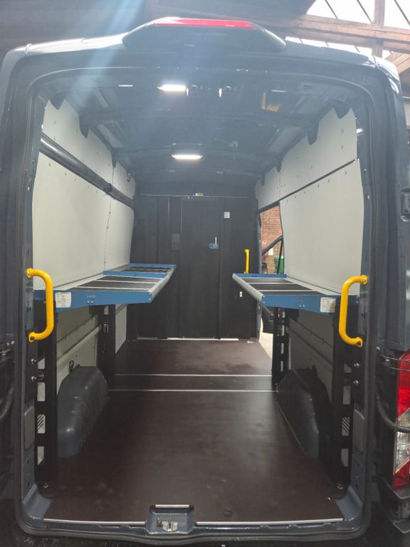 Ford Transit 2021