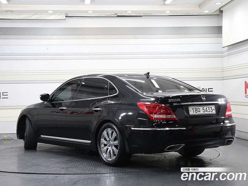 Hyundai Equus 2011