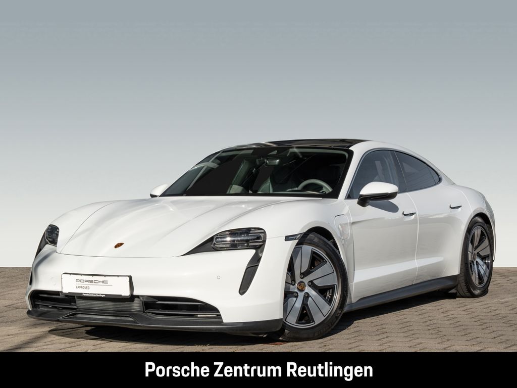 Porsche Taycan 2022
