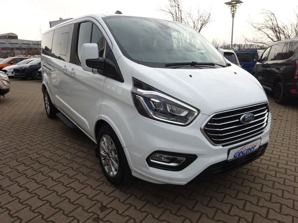 Ford Tourneo Custom 2021