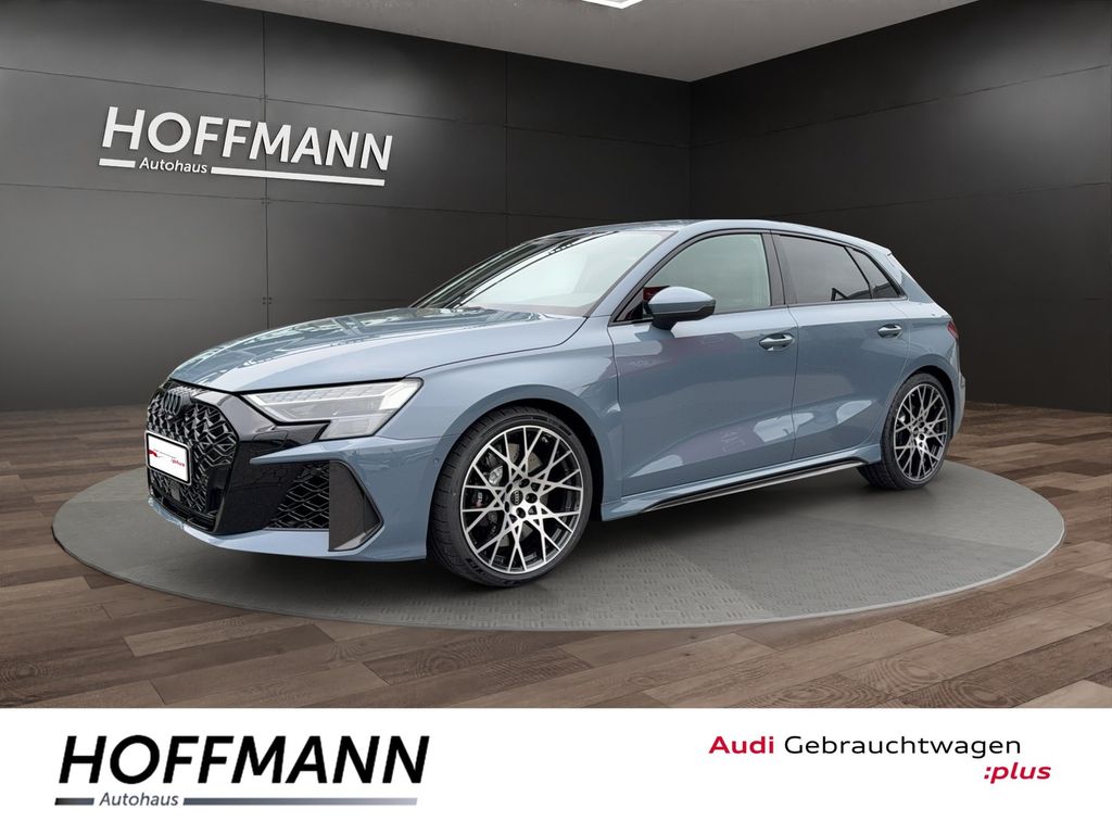 Audi RS3 2025