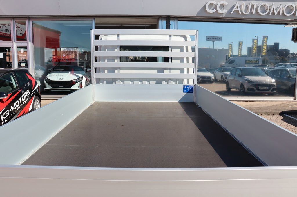 Maxus Deliver 9 2025