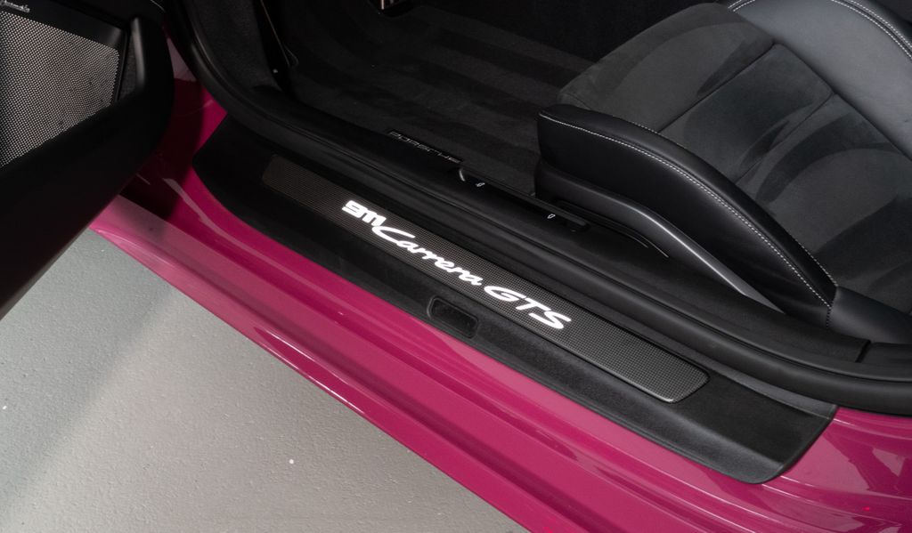 Porsche 992 2023