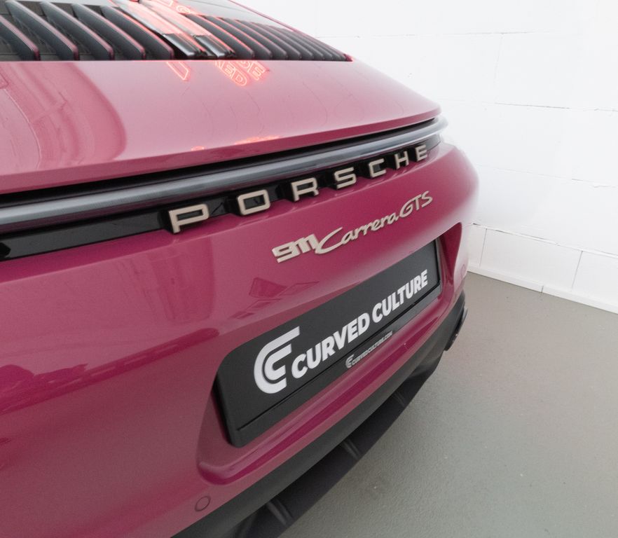 Porsche 992 2023