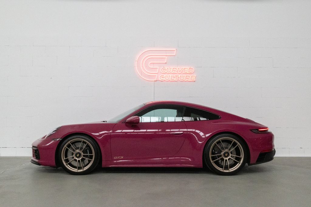 Porsche 992 2023