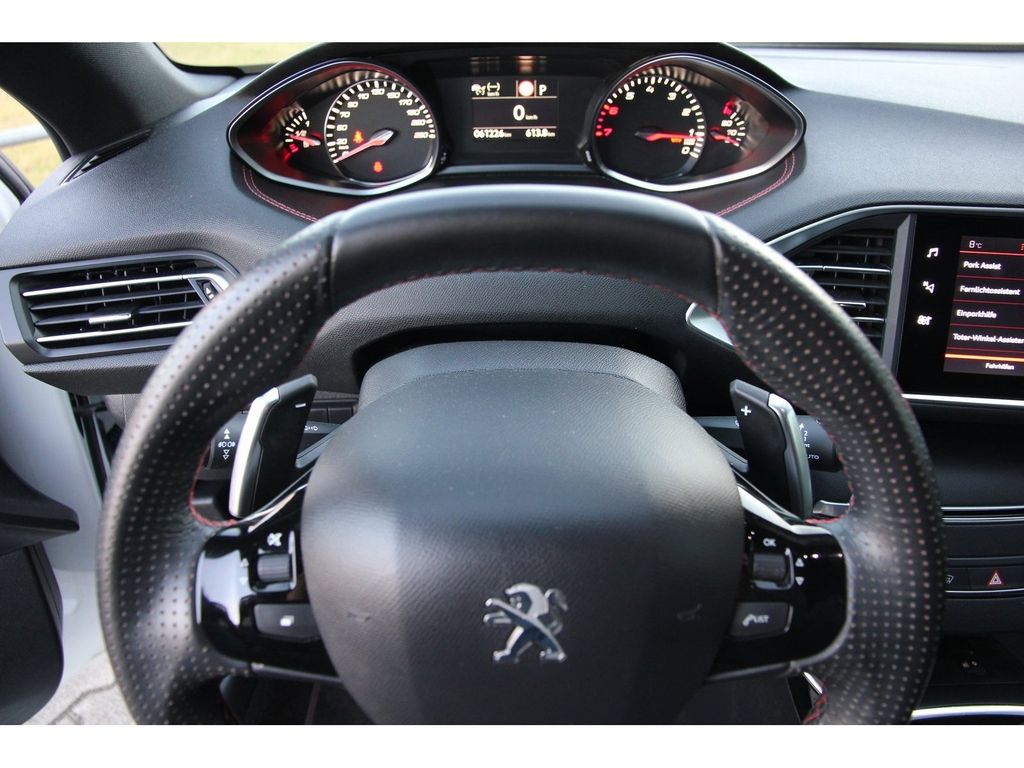 Peugeot 308 2021