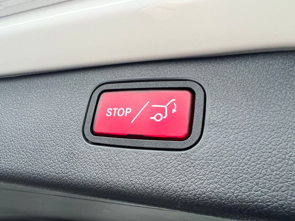 Mercedes-Benz C 200 2024