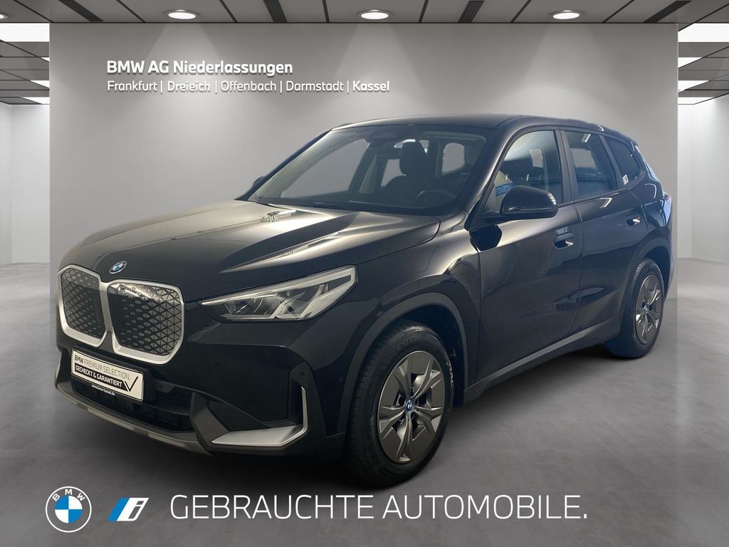 BMW iX1 2023