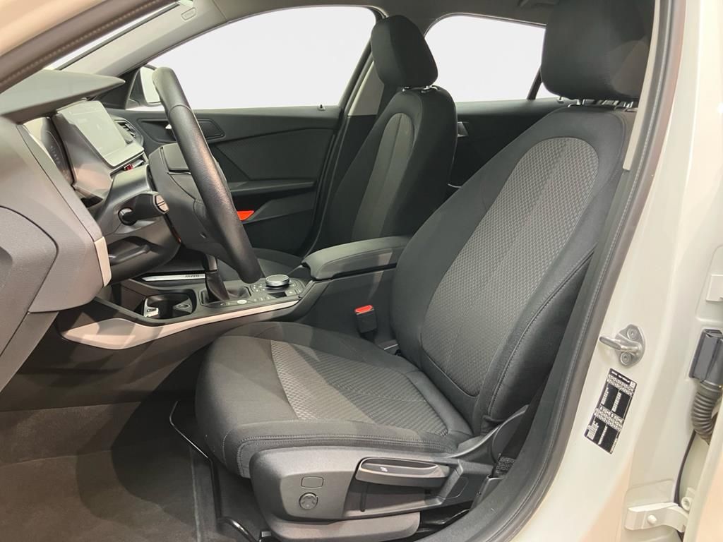 BMW 118 2022