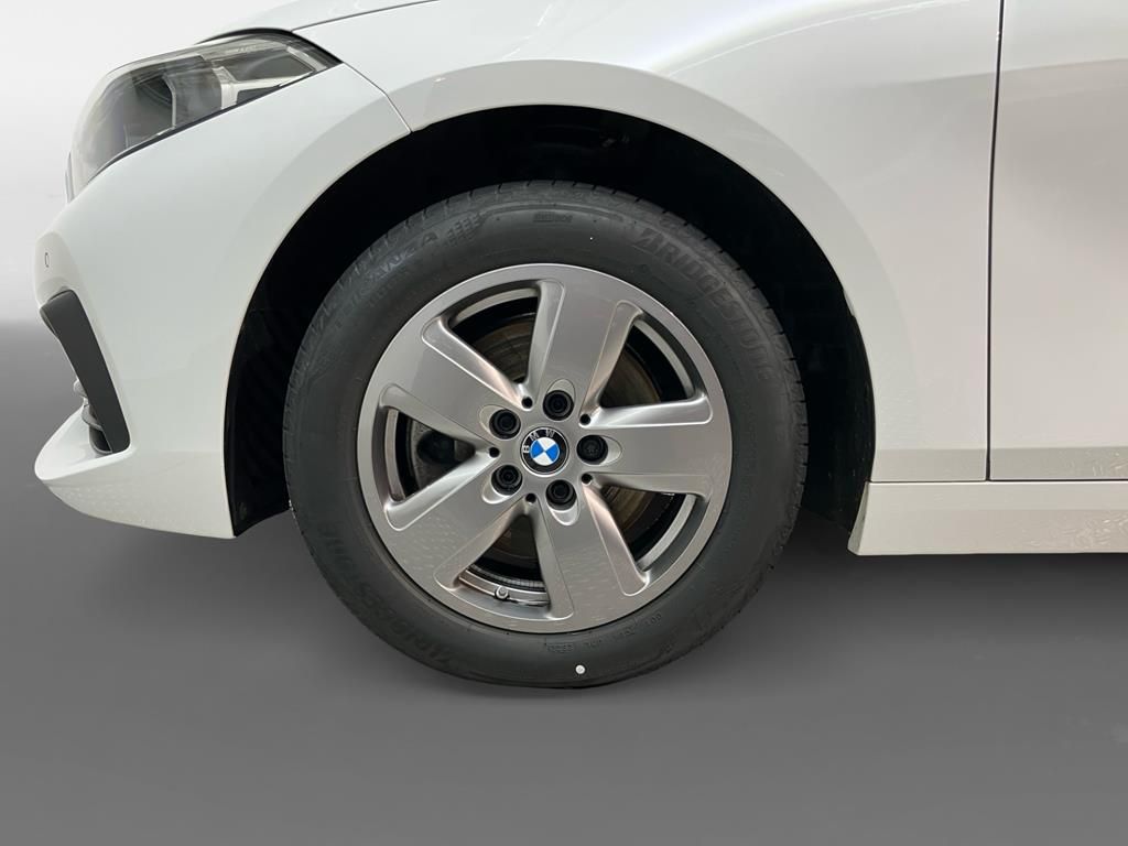 BMW 118 2022