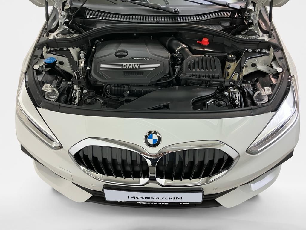 BMW 118 2022