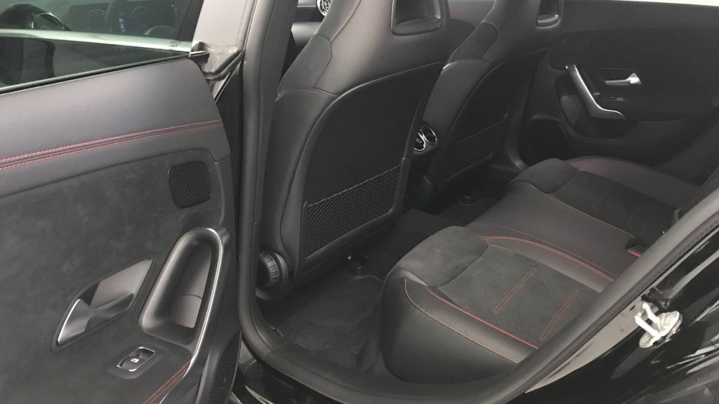 Mercedes-Benz CLA 250 2021