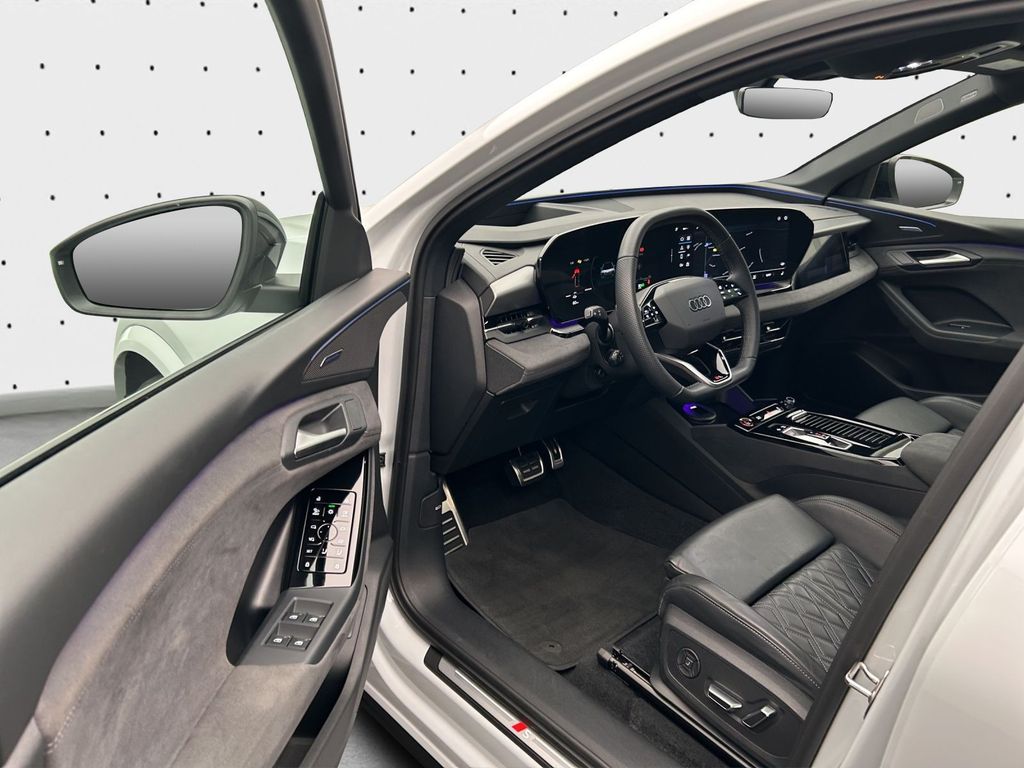 Audi SQ6 e-tron 2025