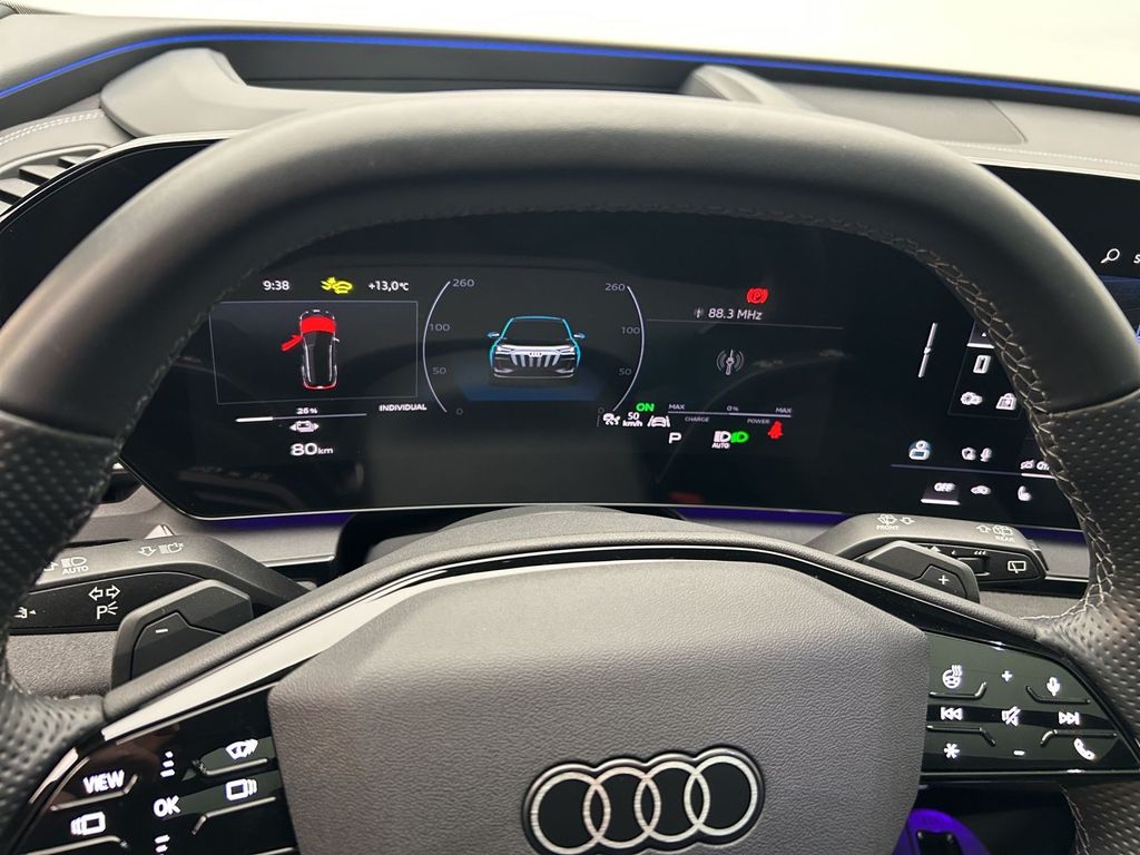 Audi SQ6 e-tron 2025
