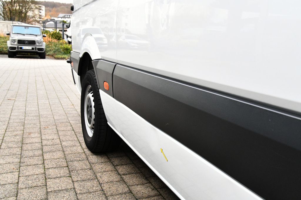 Mercedes-Benz Sprinter 2012