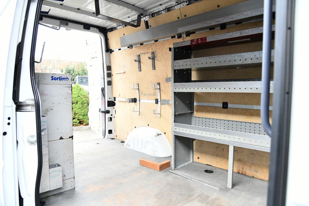 Mercedes-Benz Sprinter 2012