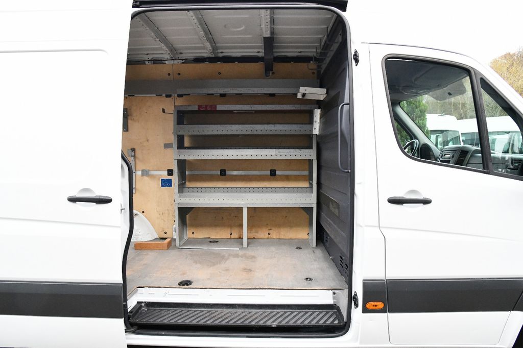 Mercedes-Benz Sprinter 2012