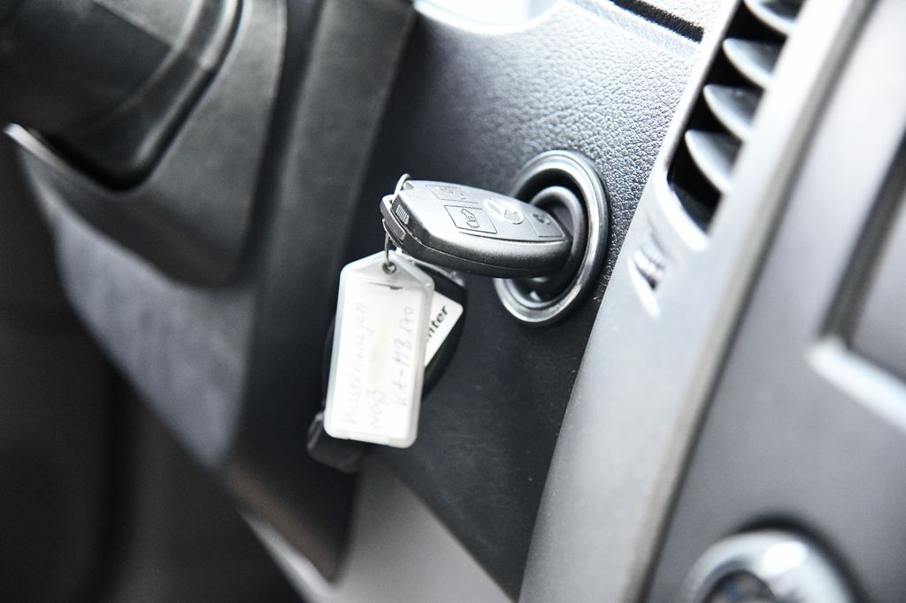 Mercedes-Benz Sprinter 2012