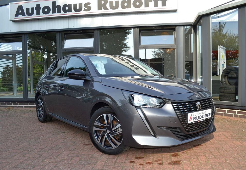 Peugeot 208 2022