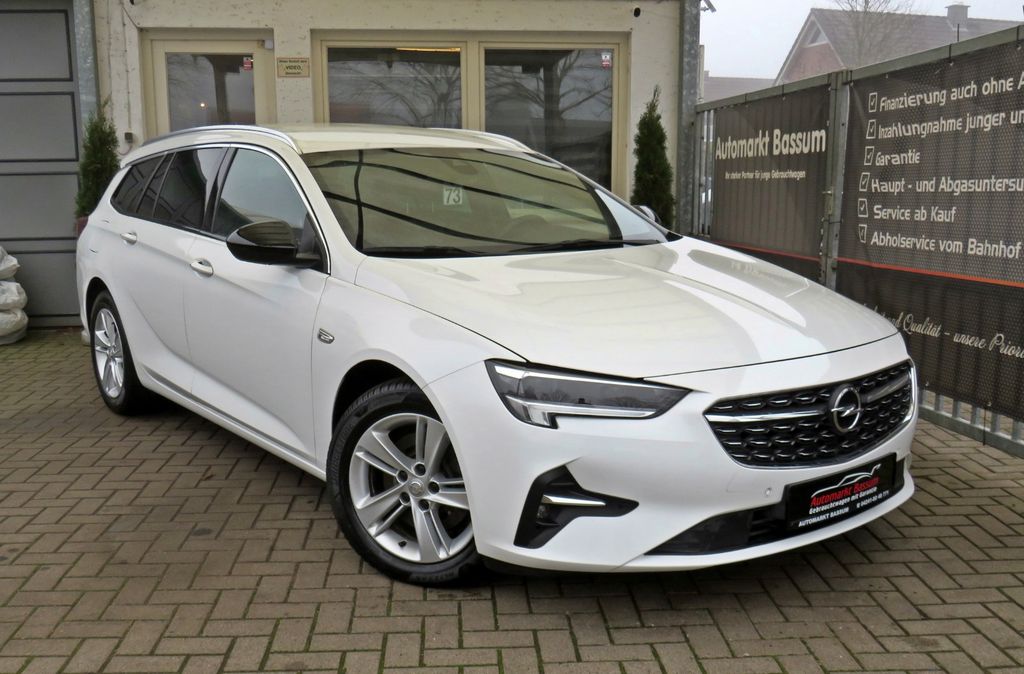 Opel Insignia 2022